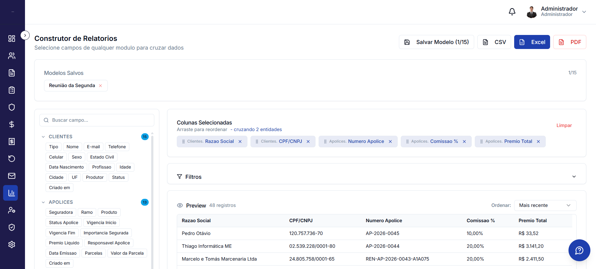 Construtor de relatórios do SEGZIO com seleção de campos, colunas e preview de registros